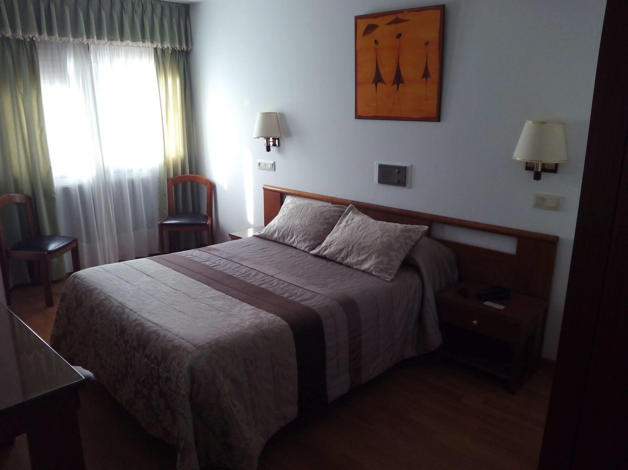 Hostal Palas A Coruna Ngoại thất bức ảnh