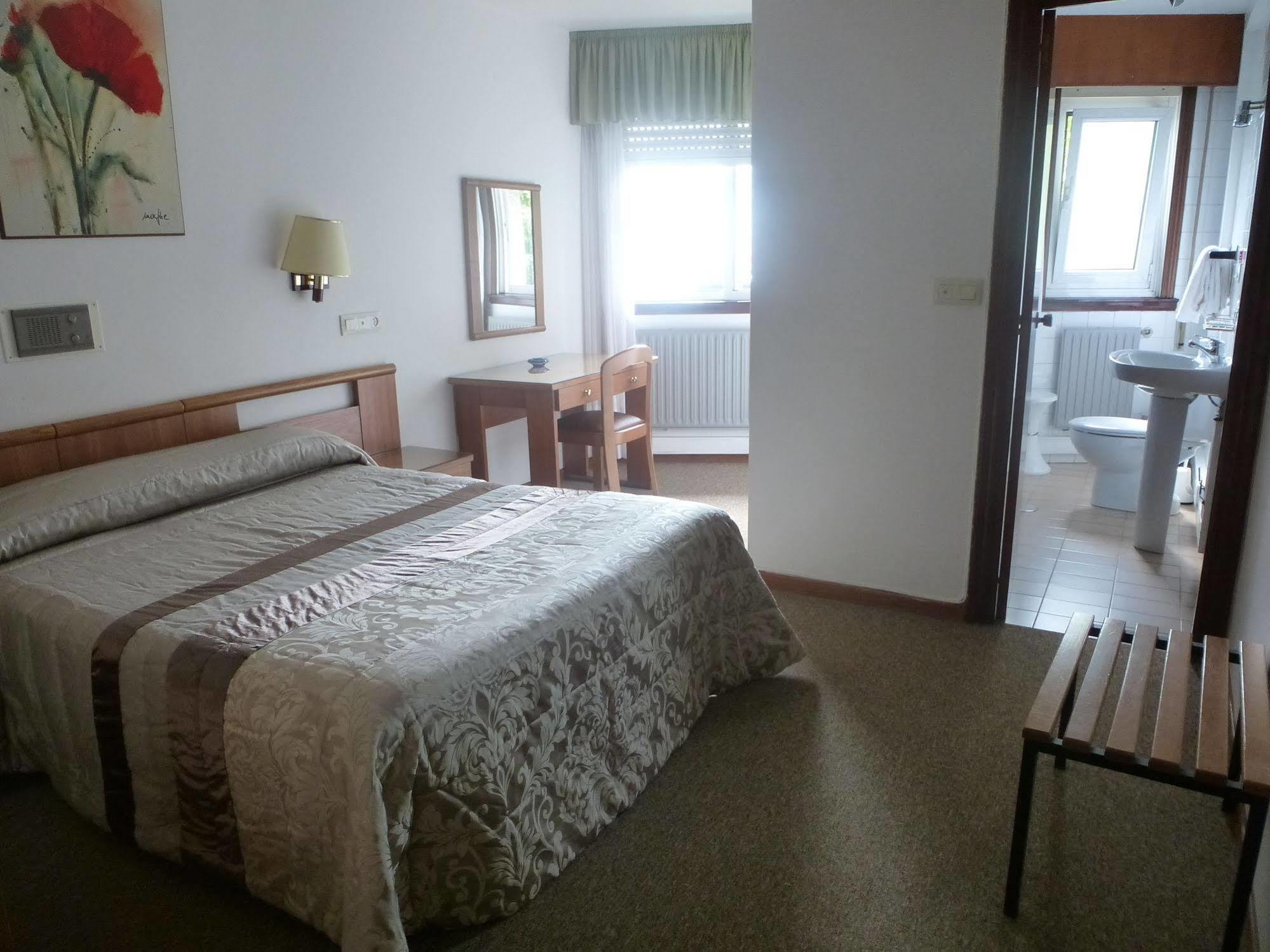 Hostal Palas A Coruna Ngoại thất bức ảnh