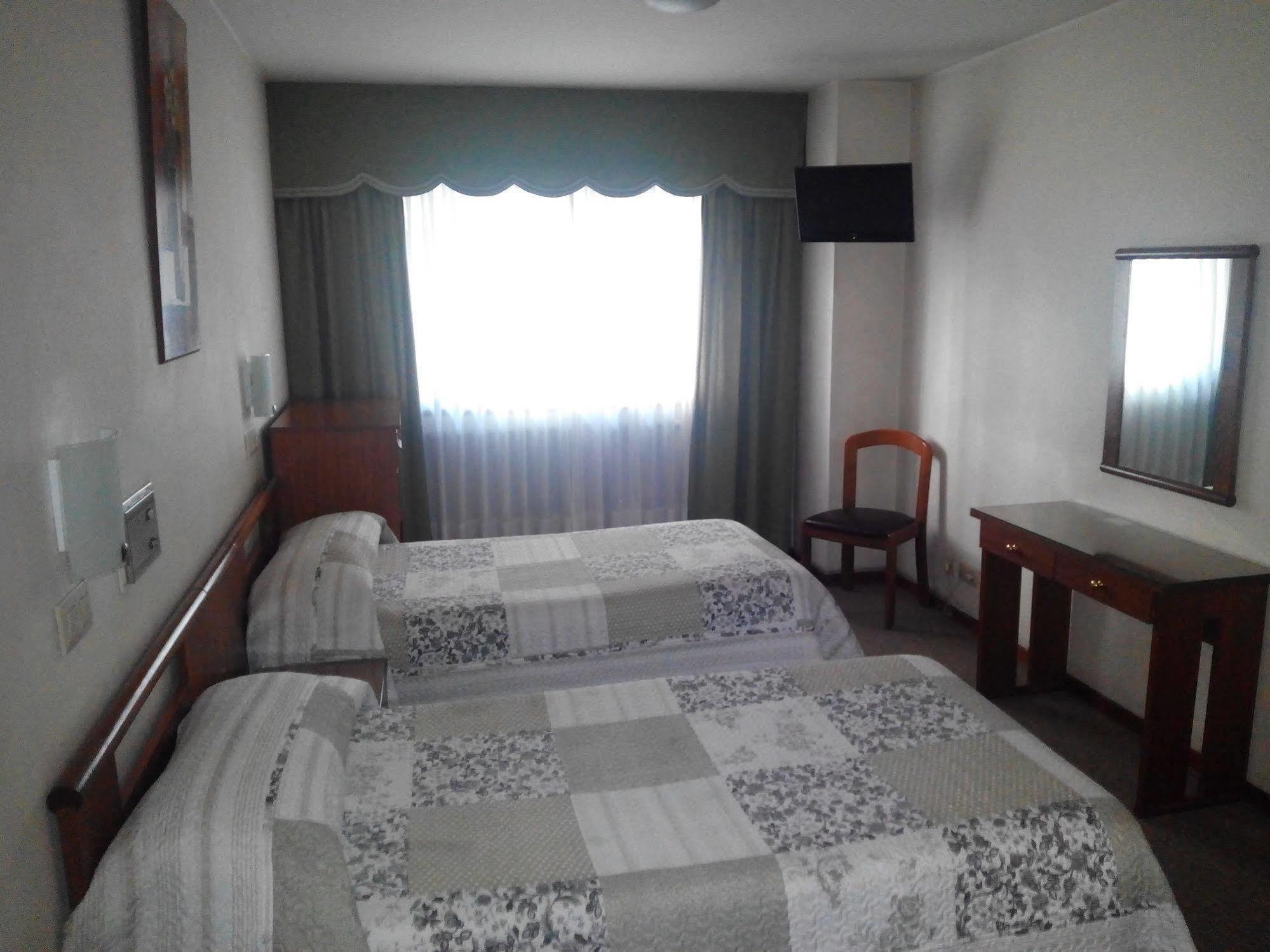 Hostal Palas A Coruna Ngoại thất bức ảnh